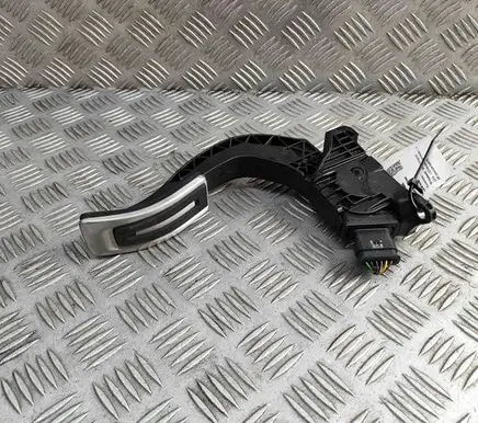 Audi A6 S6 C8 4K Accelerator throttle pedal 8W1723523A