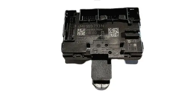 Audi A4 S4 B9 8W Door control unit/module 4M0959793N