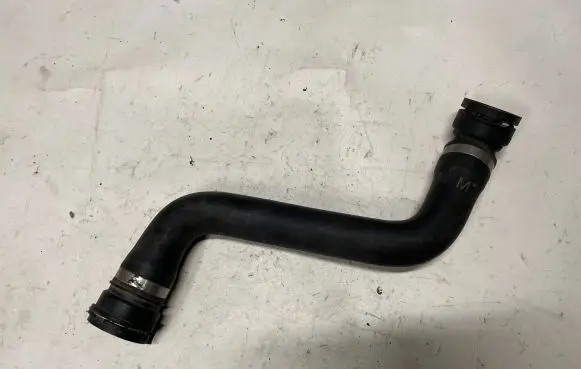 BMW 5 F10 F11 Engine coolant pipe/hose 7809821
