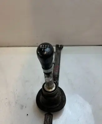 BMW 5 E39 Gear shift rod 643643