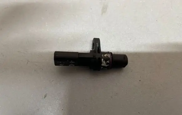 Audi A3 S3 8V Camshaft speed sensor 04L907601