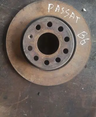Volkswagen PASSAT B6 Rear brake disc