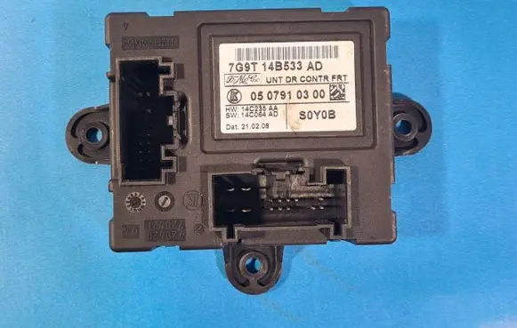 Ford S-MAX Door control unit/module 7g9t14b533ad
