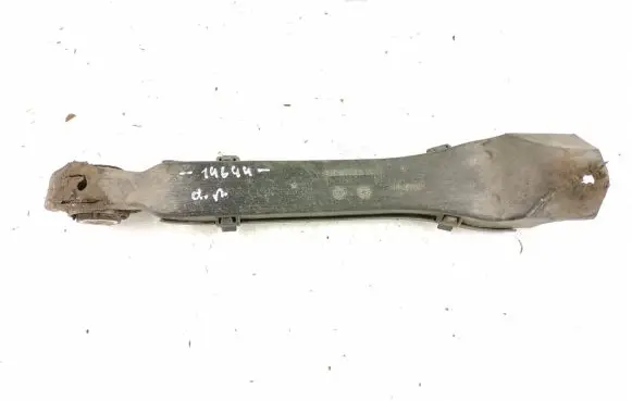 Rear control arm