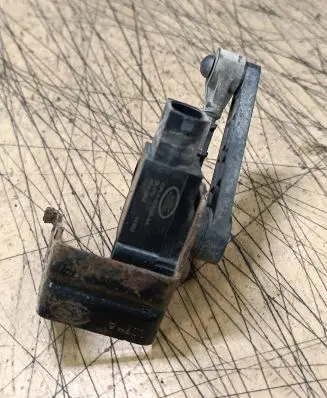 Land Rover Range Rover Sport L494 Air suspension front height level sensor CPLA3D026AA 304092 14302