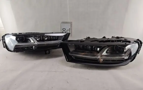 Audi Q7 4M Headlights/headlamps set 