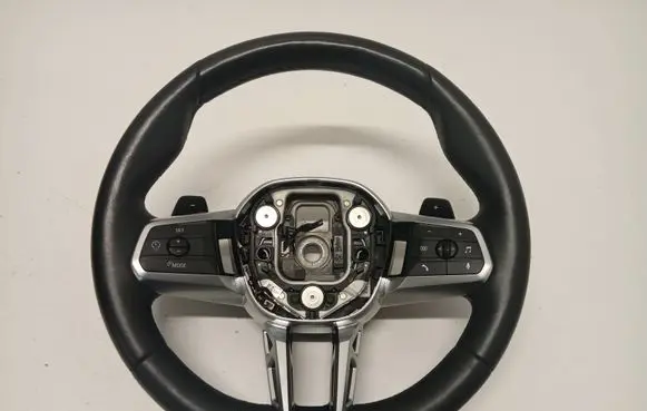 BMW X1 U11 Steering wheel Sw874764606 3379U061M