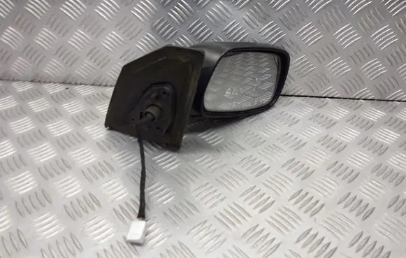 Toyota Corolla E120 E130 Front door electric wing mirror E11015440