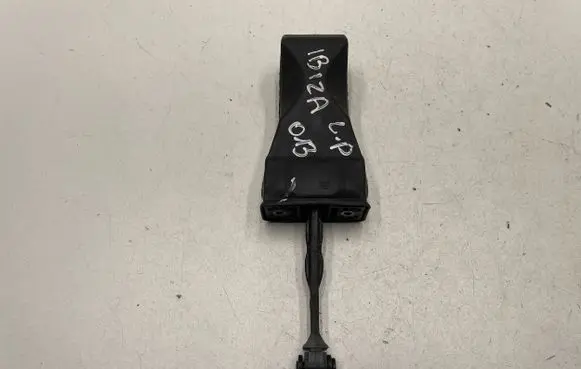 Seat Ibiza IV (6J,6P) Front door check strap stopper 6J0837249D