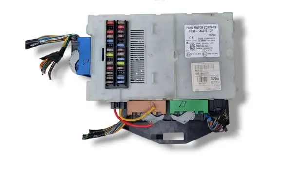 Ford Mondeo MK IV Comfort/convenience module 28233297 7G9T-14A073-DF