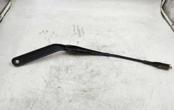 BMW 1 E81 E87 Front wiper blade arm 7169971