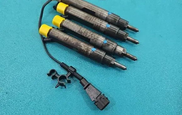 Seat Ibiza II (6k) Fuel injector 028130203E IMPRK1352111