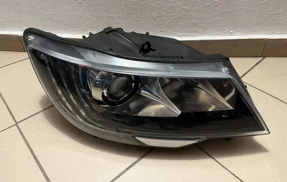 Skoda Superb B6 (3T) Headlight/headlamp 3T1941016H