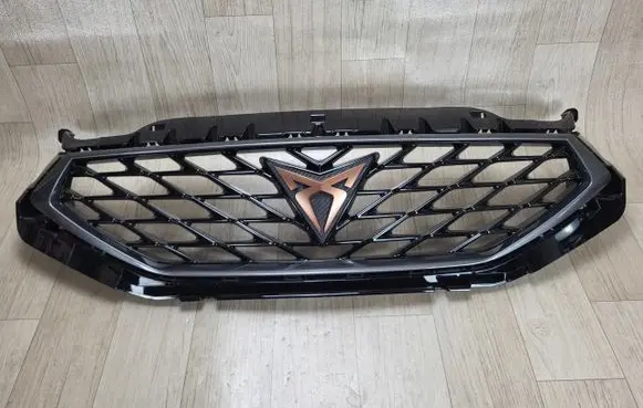 Cupra Leon Front bumper upper radiator grill 5FA853651C