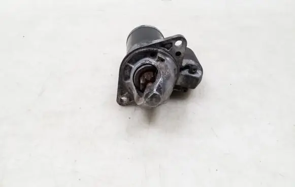 Subaru Legacy Starter motor 23300AA71A