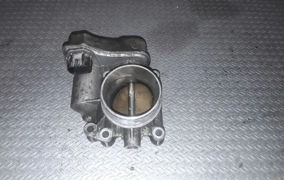 Cadillac BLS Throttle valve 10006B4843