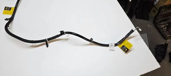Jeep Grand Cherokee WL Negative earth cable (battery) P68467856AD