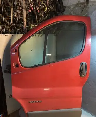 Renault Trafic II (X83) Front door
