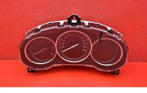 Speedometer (instrument cluster)