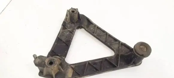 Battery bracket