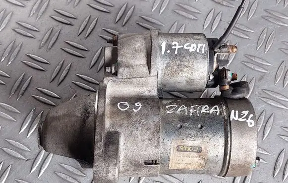 Opel Zafira B Starter motor