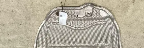 Audi Q3 8U Other under body part 5QF825701