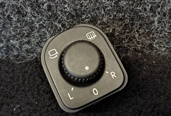 Skoda Superb B6 (3T) Wing mirror switch 3T0959565A