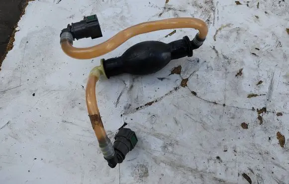 Renault Kangoo II Mechanical fuel pump 
