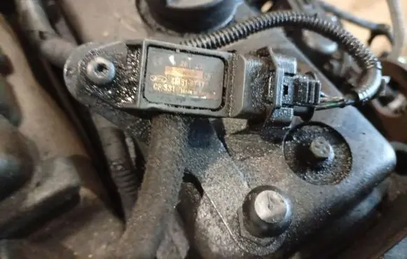 Ford Galaxy Air pressure sensor 4M519F479AA
