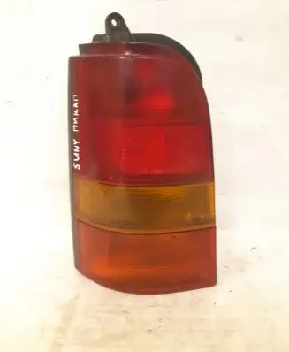 Nissan Sunny Rear/tail lights 22024555