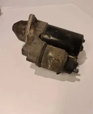 Opel Astra H Starter motor 24436877 0001107408