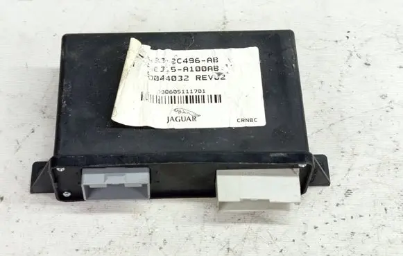 Jaguar XF X250 Hand brake control module 8X23-2C496-AD