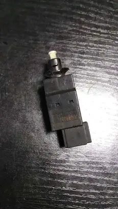 Mercedes-Benz A W168 Brake pedal sensor switch 0015452009