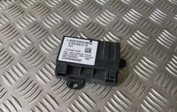 Mercedes-Benz E W212 Fuel injection pump control unit/module A0009003101