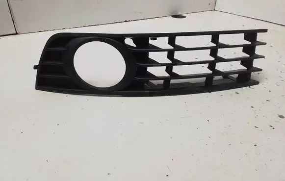 Audi A4 S4 B6 8E 8H Front bumper lower grill 154462502RB