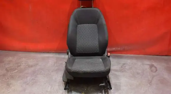 Opel Astra K Front passenger seat 