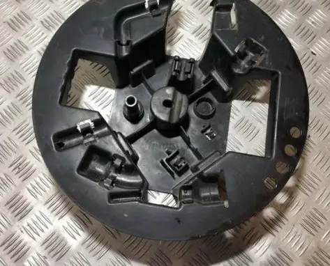 Fiat Punto (188) Spare wheel section trim 