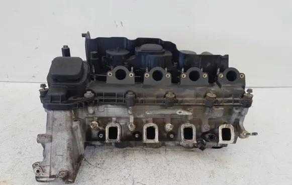 BMW 3 E46 Engine head 2246601
