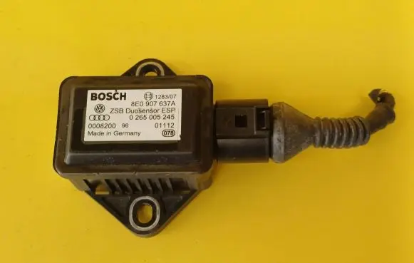 Volkswagen PASSAT B5 ESP acceleration yaw rate sensor 8E0907637A 0265005245
