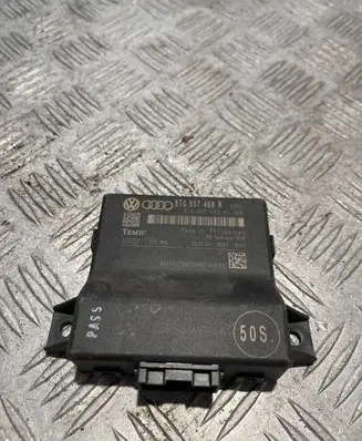 Audi A4 S4 B8 8K Gateway control module 8T0907468R