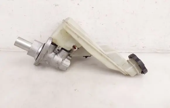 Opel Astra K Master brake cylinder 32669335