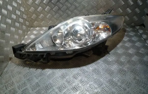 Mazda 5 Headlight/headlamp P4998