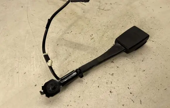 Ford Edge II Front seatbelt buckle FT4BF61209