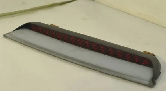 Volkswagen PASSAT B5 Third/center stoplight 3B5945135C 6907 10080103