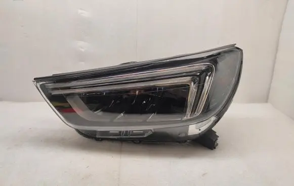 Opel Mokka X Headlight/headlamp