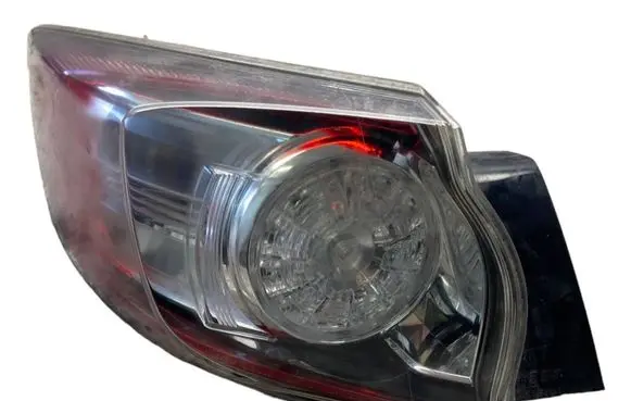 Mazda 3 I Rear/tail lights P8240 6290