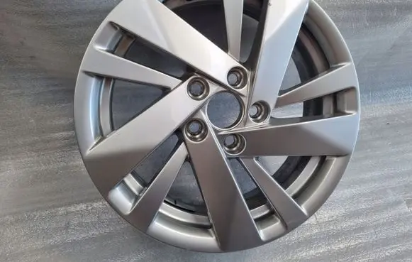 Volkswagen Polo VI R15 alloy rim 5X100