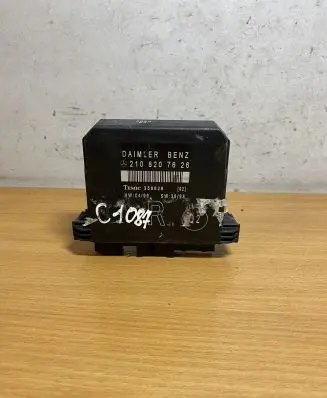 Mercedes-Benz E W210 Door control unit/module 2108207626 C1087