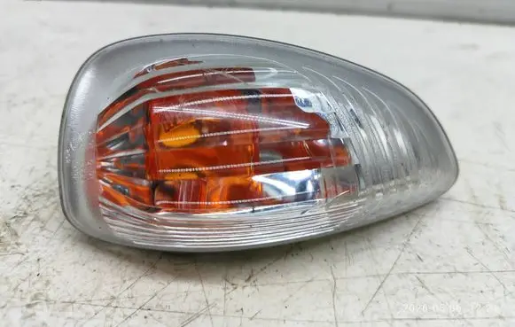 Renault Master III Mirror indicator light 261652475R 95508975 2616500Q0B