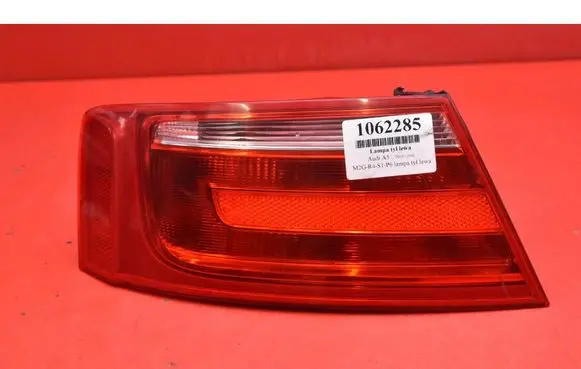 Audi A5 8T 8F Rear/tail lights 8T0945095